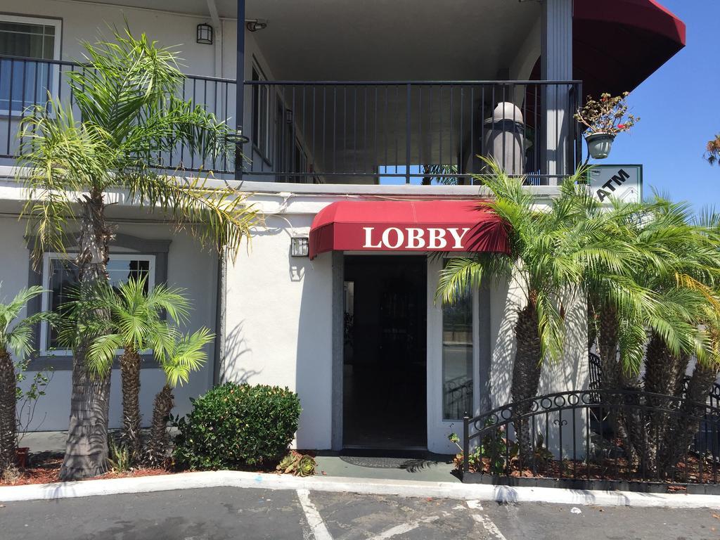 Harbor Inn & Suites Oceanside Eksteriør billede
